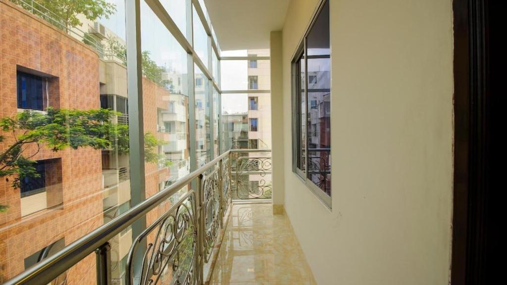 Hotel Gulshan Lake View Dhaka Exterior foto